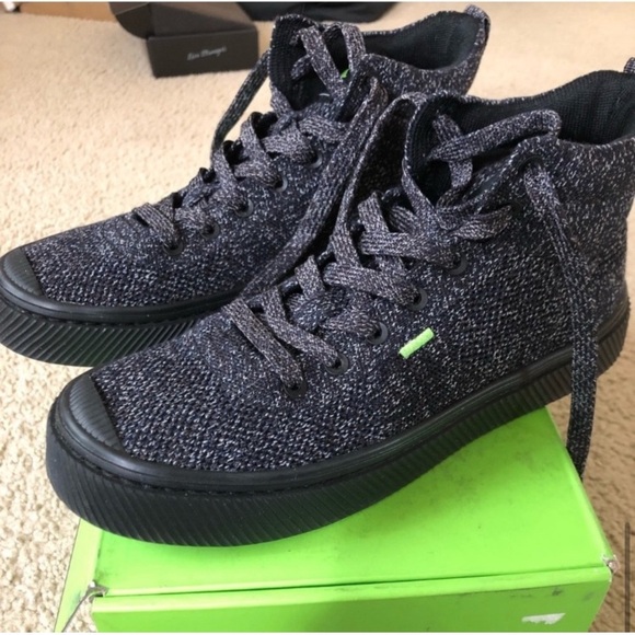 Cariuma Shoes - Cariuma Black Heather Knit Ibi High-Top Sneakers, NWOT in original packaging